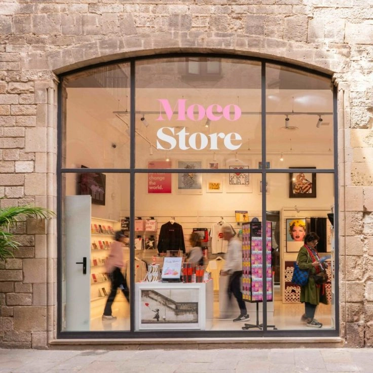 Gift shop at Moco Museum Barcelona.